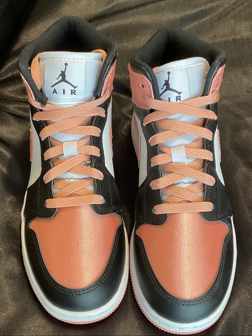 Jordan 1 Mid GS Metallic Pink Black White Lace-Up Sneakers